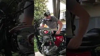 BSA A65 Lightning cold start up (complete with my burned face from the exhaust header)