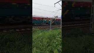 WCAM-2 Leading Deccan Queen #train #viral #shorts #trainlover #wcam2