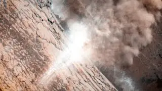 Martian New Year tracked by NASA - Avalanches, exploding jets and more!