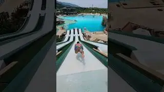 Extreme diving from Super Slide 😱😁🔥 #pool #show #phuket #slide #waterpark #challenge #tiktok #viral