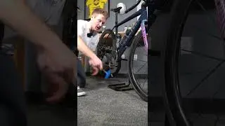 How to Install bike pedals - Don't over tighten!
