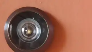 Как снять и заменить дверной глазок