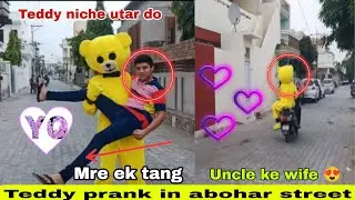 September 22 , 2022 / Teddy prank in abohar street / backchodi in abohar city 😂