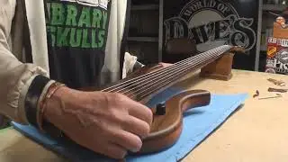 deOliveira 6 String Bass Guitar