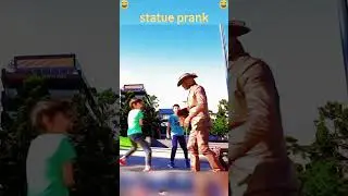 Statue prank 🤣🤣🤣#statue #prank #funny #fyp