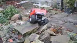 Tamiya r/c Unimog CR-01 rock crawler