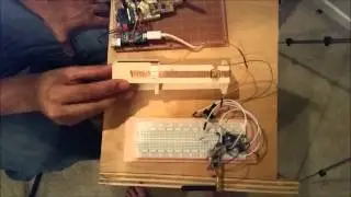 Hopkins Electronic Aerophone - Onboard Synthesizer