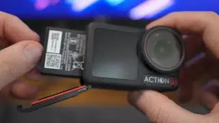 Как извлечь аккумулятор из DJI Action 5 Pro