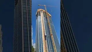 New Chicago Lakefront Skyscraper Under Construction - 400 Lake Shore