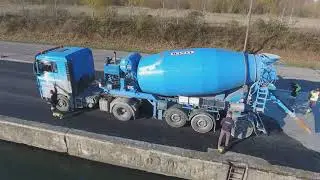 Pose d'un enrob&eacute; percol&eacute;