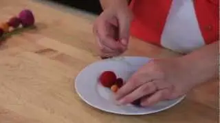 How to make a Festive Felt Ball Garland