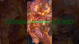 Cocinando Pechuga De Pavo En Pellet Grill #sazonado #ajo #cebolla #chileguajillo #chipotle #&aacute;rbol