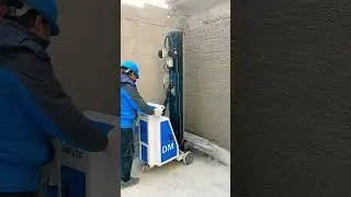 High efficiency plastering wall machine #construction #machinery #plastering #spraying #wallsmooth