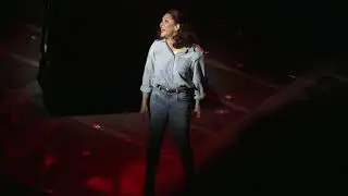 Shoshana Bean-'Pawn It All' (Hell's Kitchen Broadway) WHISTLE TONES!!! OMG!!!