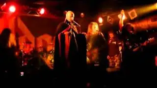 Bulldozer & ThrasherDemo Tsubo 19 marzo 2011 Init Roma.flv