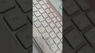 Apple Keyboard ft. Mac Mini #apple #applekeyboard #applemusic #applewatch #mac #macminim2 #tahoe