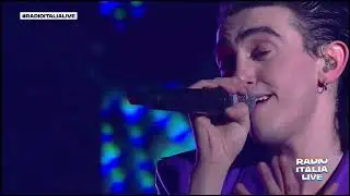 Michele Bravi - Cronaca di un tempo incerto (Radio Italia Live 22.04.2022)
