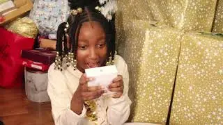 CHRISTMAS VLOG| CHRISTMAS PRESENTS| OPEN PRESENTS WITH ME| ALAYAHS ADVENTURES