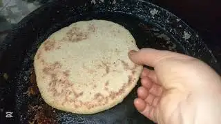 بطيبيطات بدقيق الفينو بوحدو ودهنيهم بزويتا بلدية وعسيلا ياسلام في هاد البرد