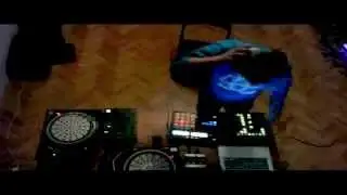 Steve Nash IN THE BASS ROOM™ 25.12.12