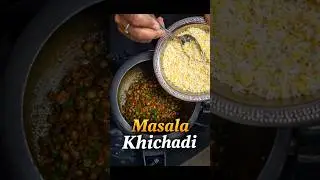 How to make Masala Khichadi in 10 Minutes? #shorts #viral #vegpulao #khichdi #vegpulav #food #easy