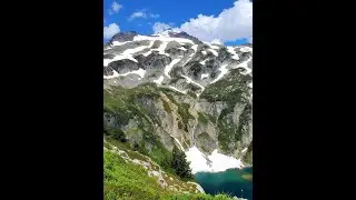 360&ordm; view from Sahale Arm trail, North Cascades National Park