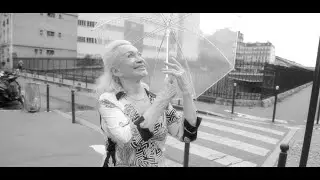 CLIP Je souris sous la pluie - Cris Carol