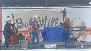 The Western Flyers, 