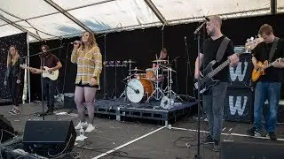 Sophie Jayne a&rsquo;r Bandl | TVWStock