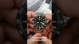 Новейшая интерпретация Кристофера Уорда спортивных часов GMT с фиксированным безелем (невероятный...