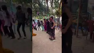 Sadi chain dance