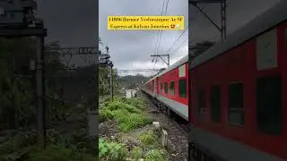 14806 Barmer Yeshwantpur Ac SF Express at Kalyan Junction 🤩🌧️ #indianrailways #shorts