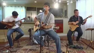 Blayne Asing - She's my Honey (HiSessions.com Acoustic Live!)