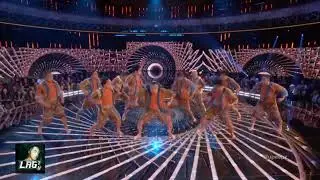 Upeepz dances to 