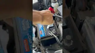 How to replace car battery #carbatteryreplacement #carbattery #carmaintenance #toyotawigo