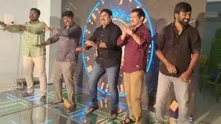 Gent's group dance 