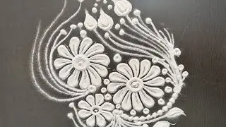 Beautiful white flowers rangoli designs and easy Rangoli #simple #rangoli #beutiful