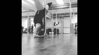 Lola Frost - Forearm Stand