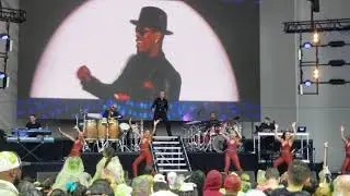 Nickelodeon Slime Fest - Pitbull Time of My Life - Chicago