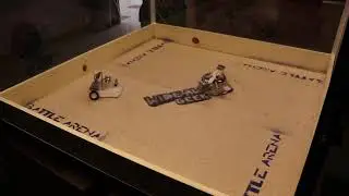 Wide Awake Geek 2019 combat robot Bobby Slay vs Hat bot 2