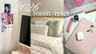2026 Room Reset! Cleaning, Photo Wall, New Bedding