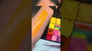 Satisfying videos orange paint #satisfying #paintings #asmrpainting