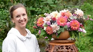 Pumpkin Flower Arrangement // Pumpkin Centerpiece // Cut Flower Garden VLOG // Northlawn Flower Farm