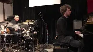 2019.4.18Thomas Florin Tsuneo Takei Juri @DELSOL cafe Kitakyushu partal