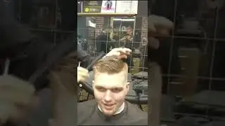 Барбер за работой