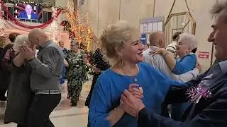 Я смотрю в твои глаза... 27.12.25...