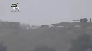 2013 10 24 Nawa, Daraa, rebel T 55 vs  Shilka, hit FSA