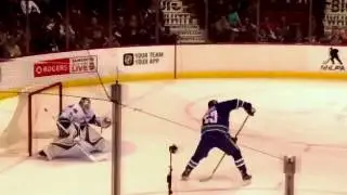 Bo Hovart scores against Jacob Markstrom