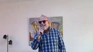 Tune Tuesday Crying by Roy Orbison with Tom Koz