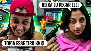 NUNCA FAÇA ESSA TROLLAGEM PESADA COM SUA IRMÃ E SUA MÃE NO X1 FIZ ELAS GRITAR MUITO KKK FREE FIRE 😭